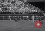 Standbild Leichtathletik Veranstaltungen an der Franklin Feld Philadelphia Pennsylvania USA, 1941, aus Sekunde 55 historischem Filmmaterial Videoclip 65675028733