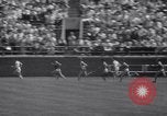Standbild Leichtathletik Veranstaltungen an der Franklin Feld Philadelphia Pennsylvania USA, 1941, aus Sekunde 56 historischem Filmmaterial Videoclip 65675028733