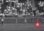 Standbild Leichtathletik Veranstaltungen an der Franklin Feld Philadelphia Pennsylvania USA, 1941, aus Sekunde 62 historischem Filmmaterial Videoclip 65675028733