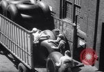 Standbild Test auf Reifen Akron Ohio USA, 1941, aus Sekunde 18 historischem Filmmaterial Videoclip 65675028739