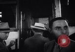 Standbild Verurteilte Besatzung des italienischen Frachters Colorado New York City USA, 1941, aus Sekunde 18 historischem Filmmaterial Videoclip 65675028741