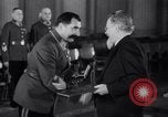 Standbild Marshals Voroshilov Timoschenko und Budyenny gepostet Moskau Russland Sowjetunion, 1941, aus Sekunde 17 historischem Filmmaterial Videoclip 65675028748