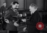 Standbild Marshals Voroshilov Timoschenko und Budyenny gepostet Moskau Russland Sowjetunion, 1941, aus Sekunde 19 historischem Filmmaterial Videoclip 65675028748