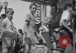 Standbild aus Aluminium Recycling Zweiten Weltkrieg Wilmington Ohio USA, 1941, aus Sekunde 12 historischem Filmmaterial Videoclip 65675028750