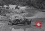 Standbild US 4 Ingenieure Truppen mit Bantam Jeep Fort Benning Georgia USA, 1941, aus Sekunde 12 historischem Filmmaterial Videoclip 65675028751