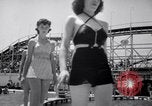 Standbild Modelle in Miss Venus moderne Peagant Coney Island New York USA, 1941, aus Sekunde 22 historischem Filmmaterial Videoclip 65675028752