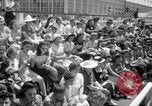 Standbild Modelle in Miss Venus moderne Peagant Coney Island New York USA, 1941, aus Sekunde 53 historischem Filmmaterial Videoclip 65675028752