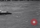 Standbild Tommy Illayes Niagara Falls New York USA, 1941, aus Sekunde 17 historischem Filmmaterial Videoclip 65675028753
