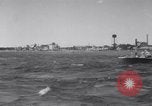 Standbild Tommy Illayes Niagara Falls New York USA, 1941, aus Sekunde 20 historischem Filmmaterial Videoclip 65675028753