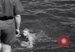 Standbild Tommy Illayes Niagara Falls New York USA, 1941, aus Sekunde 40 historischem Filmmaterial Videoclip 65675028753