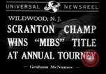 Image Gerald Robinson wins National marbres Tournoi Wildwood New Jersey USA, 1941, de la seconde 1 séquences d'archives historiques vidéo 65675028756