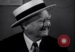 Immagine di Il Vice Presidente John Nance Garner cerca su cappelli Washington DC USA, 1938, secondo 13 filmato di repertorio 65675028772