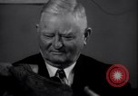 Immagine di Il Vice Presidente John Nance Garner cerca su cappelli Washington DC USA, 1938, secondo 21 filmato di repertorio 65675028772
