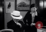 Immagine di Il Vice Presidente John Nance Garner cerca su cappelli Washington DC USA, 1938, secondo 46 filmato di repertorio 65675028772