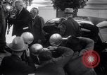 Immagine di Henry e Edsel Ford per il pranzo di lavoro Washington DC USA, 1938, secondo 8 filmato di repertorio 65675028773