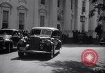 Immagine di Henry e Edsel Ford per il pranzo di lavoro Washington DC USA, 1938, secondo 40 filmato di repertorio 65675028773