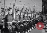 Image International Corps de volontaires de Shanghai de bataillons de parade Shanghai Chine, 1938, de la seconde 12 séquences d'archives historiques vidéo 65675028774