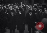 Image Pacte britannico-irlandais signé par de Valera et Neville Chamberlain London England Royaume-Uni, 1938, de la seconde 12 séquences d'archives historiques vidéo 65675028776