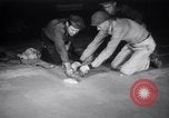 Image Bessie Pastor et son mari Michael Berliney créer glace synthétique Toledo Ohio USA, 1938, de la seconde 20 séquences d'archives historiques vidéo 65675028777