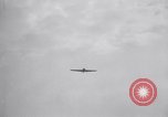 Standbild Tailless Bumblebee Flugzeugs Brooklyn New York City USA, 1938, aus Sekunde 19 historischem Filmmaterial Videoclip 65675028778
