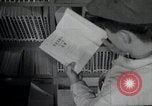 Immagine di Gli studenti in biblioteca russa di informazioni La Corea del Nord, 1948, secondo 21 filmato di repertorio 65675028796