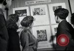Immagine di Gli studenti in biblioteca russa di informazioni La Corea del Nord, 1948, secondo 37 filmato di repertorio 65675028796
