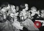 Immagine di Il coreano e bambini russi La Corea del Nord, 1948, secondo 4 filmato di repertorio 65675028797