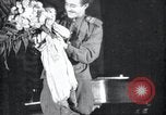 Image Concert et Spectacle de scène pour l'armée russe la Corée du Nord, 1948, de la seconde 26 séquences d'archives historiques vidéo 65675028799