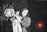Image Concert et Spectacle de scène pour l'armée russe la Corée du Nord, 1948, de la seconde 27 séquences d'archives historiques vidéo 65675028799