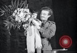 Image Concert et Spectacle de scène pour l'armée russe la Corée du Nord, 1948, de la seconde 29 séquences d'archives historiques vidéo 65675028799