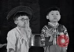Image Concert et Spectacle de scène pour l'armée russe la Corée du Nord, 1948, de la seconde 44 séquences d'archives historiques vidéo 65675028799
