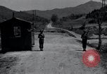 Image -NOUS Outposts n° 12 et 13 Kaesong Corée 38e parallèle, 1947, de la seconde 7 séquences d'archives historiques vidéo 65675028823