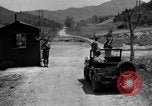 Image -NOUS Outposts n° 12 et 13 Kaesong Corée 38e parallèle, 1947, de la seconde 30 séquences d'archives historiques vidéo 65675028823