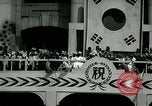 Image Celbrations sur la reprise de Séoul Séoul Corée, 1948, de la seconde 7 séquences d'archives historiques vidéo 65675028825