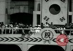 Image Celbrations sur la reprise de Séoul Séoul Corée, 1948, de la seconde 10 séquences d'archives historiques vidéo 65675028825