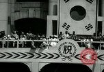 Image Celbrations sur la reprise de Séoul Séoul Corée, 1948, de la seconde 14 séquences d'archives historiques vidéo 65675028825