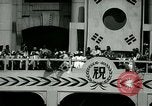 Image Celbrations sur la reprise de Séoul Séoul Corée, 1948, de la seconde 36 séquences d'archives historiques vidéo 65675028825