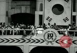 Image Celbrations sur la reprise de Séoul Séoul Corée, 1948, de la seconde 37 séquences d'archives historiques vidéo 65675028825