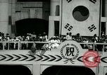 Image Celbrations sur la reprise de Séoul Séoul Corée, 1948, de la seconde 39 séquences d'archives historiques vidéo 65675028825