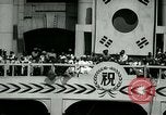 Image Celbrations sur la reprise de Séoul Séoul Corée, 1948, de la seconde 44 séquences d'archives historiques vidéo 65675028825