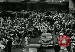 Image coréen étudiants et civils de bandes mars Séoul Corée, 1948, de la seconde 16 séquences d'archives historiques vidéo 65675028828