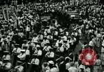 Image coréen étudiants et civils de bandes mars Séoul Corée, 1948, de la seconde 33 séquences d'archives historiques vidéo 65675028828