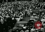 Image coréen étudiants et civils de bandes mars Séoul Corée, 1948, de la seconde 51 séquences d'archives historiques vidéo 65675028828