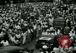 Image coréen étudiants et civils de bandes mars Séoul Corée, 1948, de la seconde 54 séquences d'archives historiques vidéo 65675028828