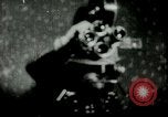 Image Telephone Workers Comité teste de nouvelles lignes Corée, 1947, de la seconde 34 séquences d'archives historiques vidéo 65675028829