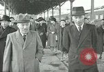Image les dirigeants nord-coréens quittent pour la Tchécoslovaquie la Corée du Nord, 1947, de la seconde 8 séquences d'archives historiques vidéo 65675028831