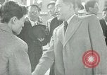 Image les dirigeants nord-coréens quittent pour la Tchécoslovaquie la Corée du Nord, 1947, de la seconde 22 séquences d'archives historiques vidéo 65675028831