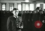 Image Président du Parti des travailleurs Kim Du Bong présente des médailles Corée, 1947, de la seconde 46 séquences d'archives historiques vidéo 65675028832