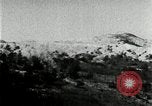 Standbild koreanischen Bauern sand Entfernen von Reis Bereich Korea, 1936, aus Sekunde 11 historischem Filmmaterial Videoclip 65675028843