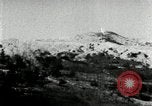 Standbild koreanischen Bauern sand Entfernen von Reis Bereich Korea, 1936, aus Sekunde 13 historischem Filmmaterial Videoclip 65675028843